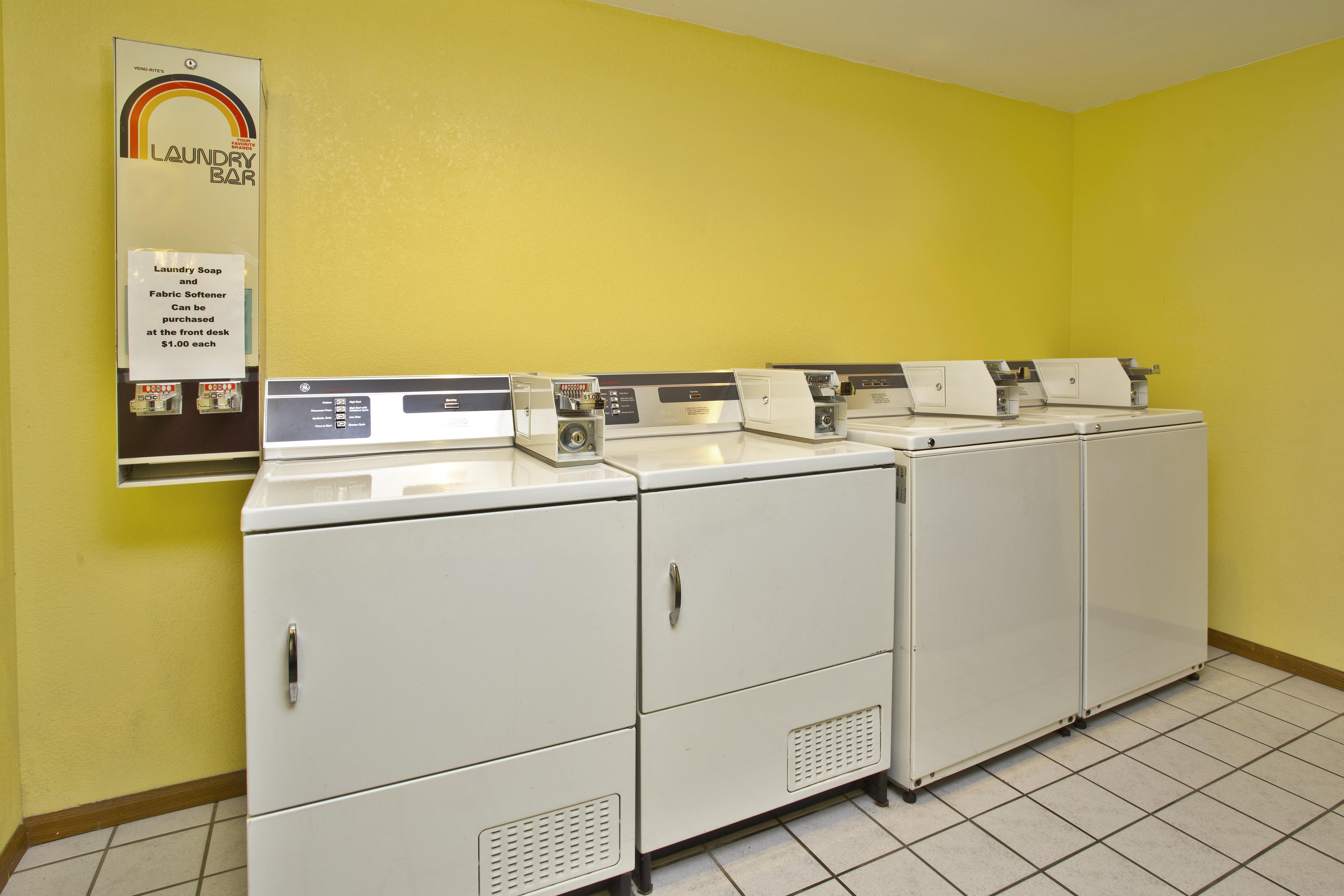 Holiday Inn Express Mackinaw City By Ihg Exterior photo